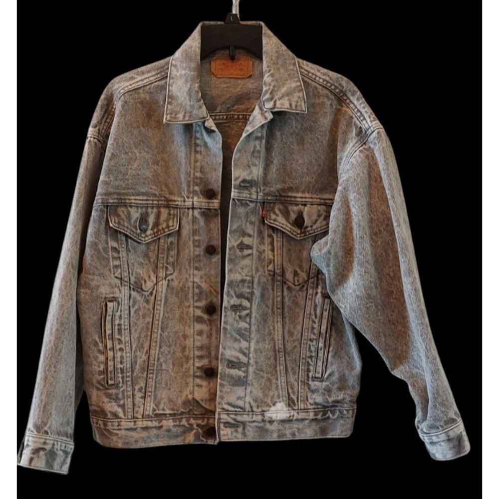 Vintage 80’s Levi’s 70507 Acid Washed Grey‎ Trucker Denim Jacket Size S